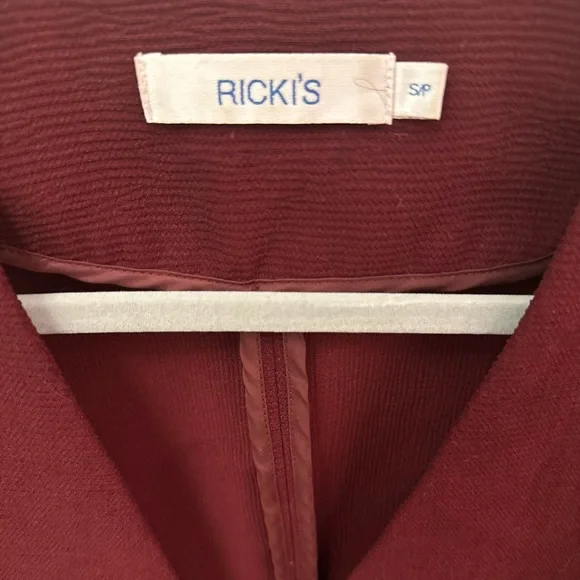 Brand: Rick’s
Size: S
Condition: EUC - Picture 3 of 4